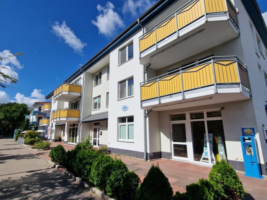 Hausansicht Ladenlokal Karlshagen