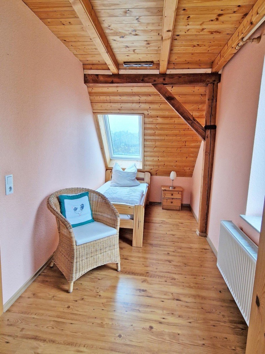 Schlafzimmer Dachgeschoss Einfamilienhaus M�lschow