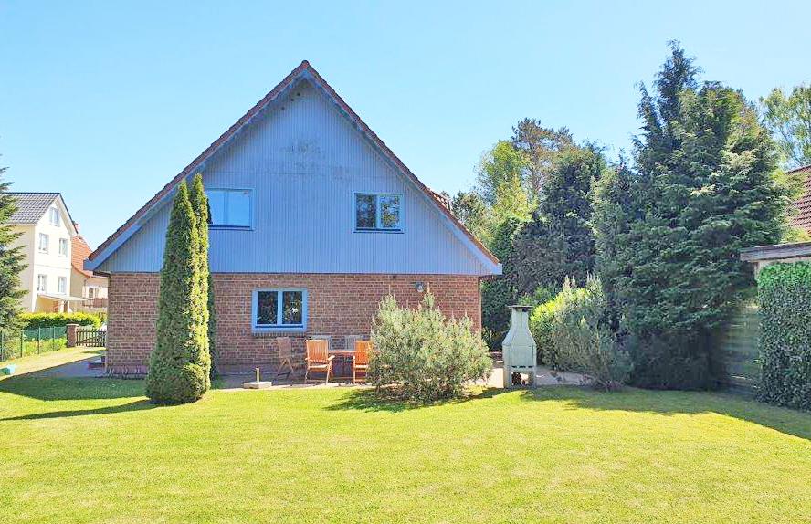 Hausansicht Einfamilienhaus Trassenheide