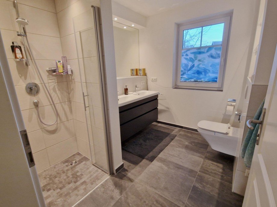 Bad Wohnung K�lpinsee