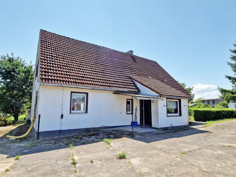 Hausansicht Einfamilienhaus Karlsburg