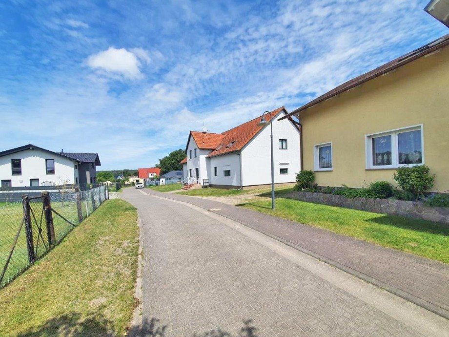 Anliegerstra�e Wohnung Garz