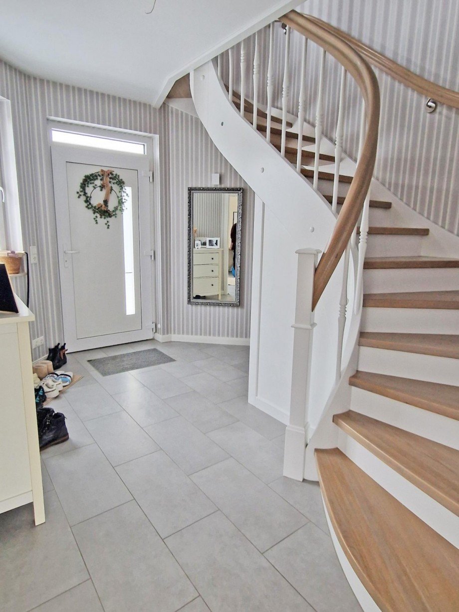 Hauseingangsbereich Einfamilienhaus Kr�slin