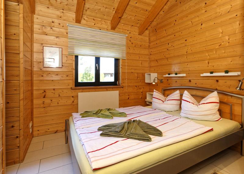 Schlafzimmer 2 Ferienhaus Zempin