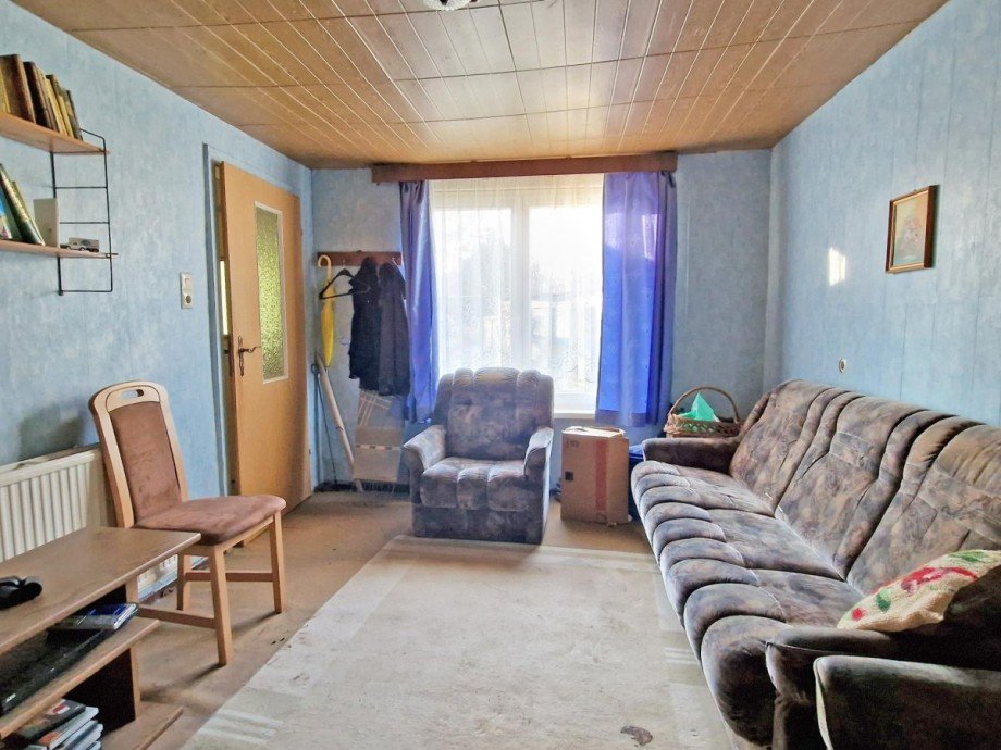 2. Wohnzimmer im Erdgeschoss Einfamilienhaus Zemitz
