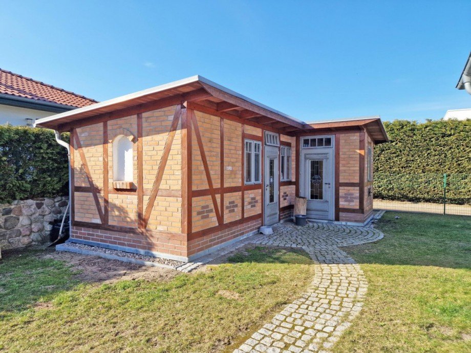 Nebengeb�ude Einfamilienhaus Kr�slin