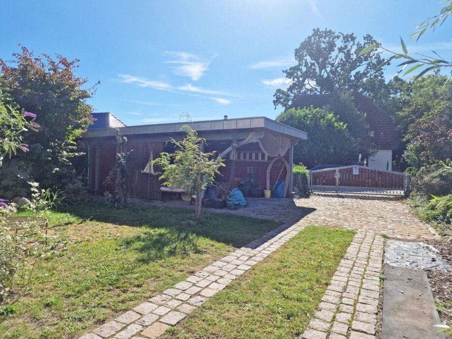 Zufahrt und Carport Einfamilienhaus Karlshagen
