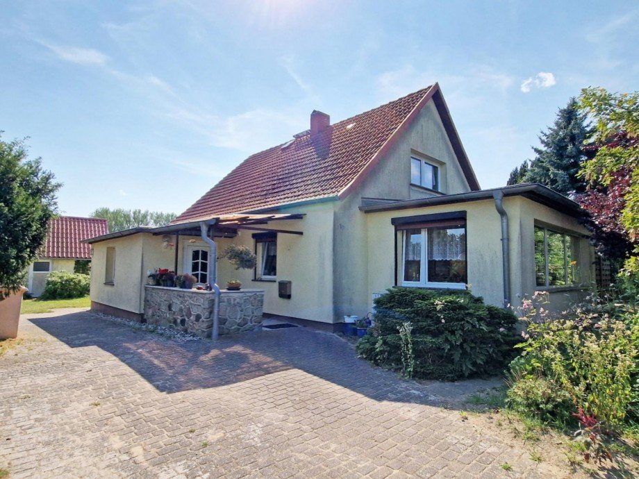 Hausansicht Einfamilienhaus Lassan