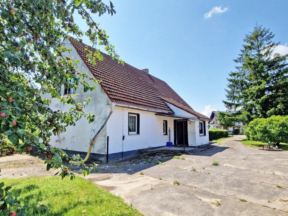 Hausansicht Einfamilienhaus Karlsburg