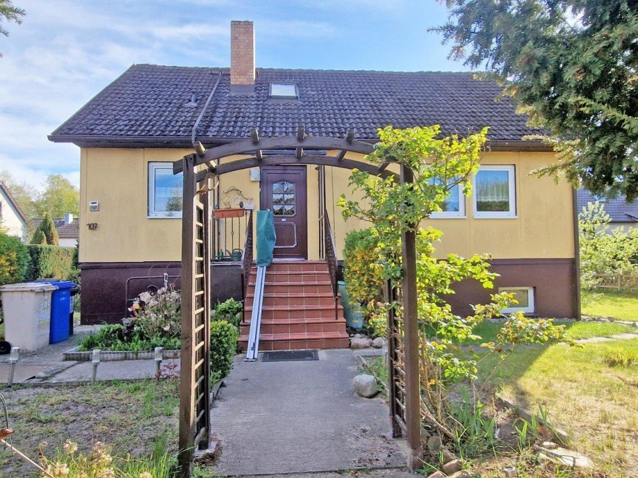 Hausansicht Einfamilienhaus Trassenheide