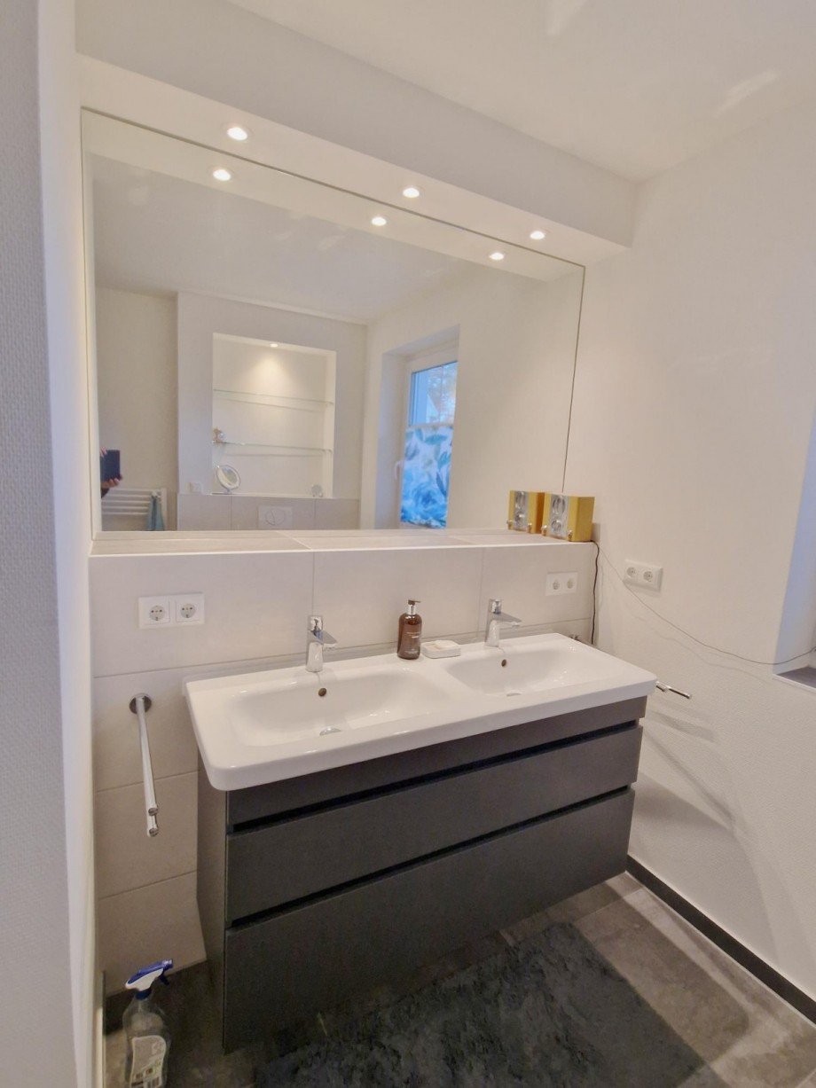 Bad Wohnung K�lpinsee