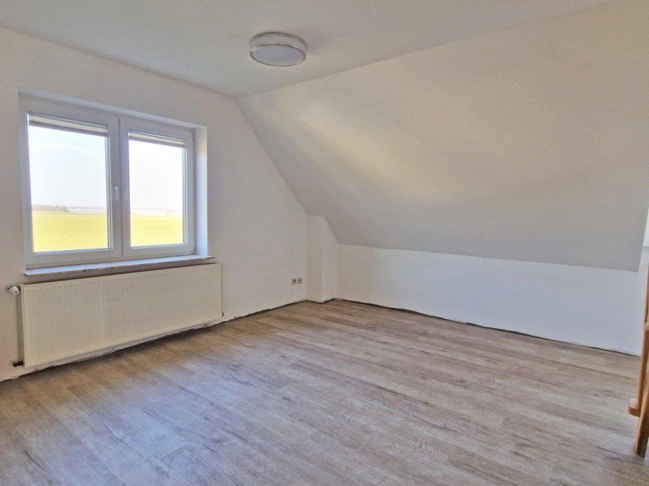 Schlafzimmer und Zugang Spitzboden Wohnung Wolgast