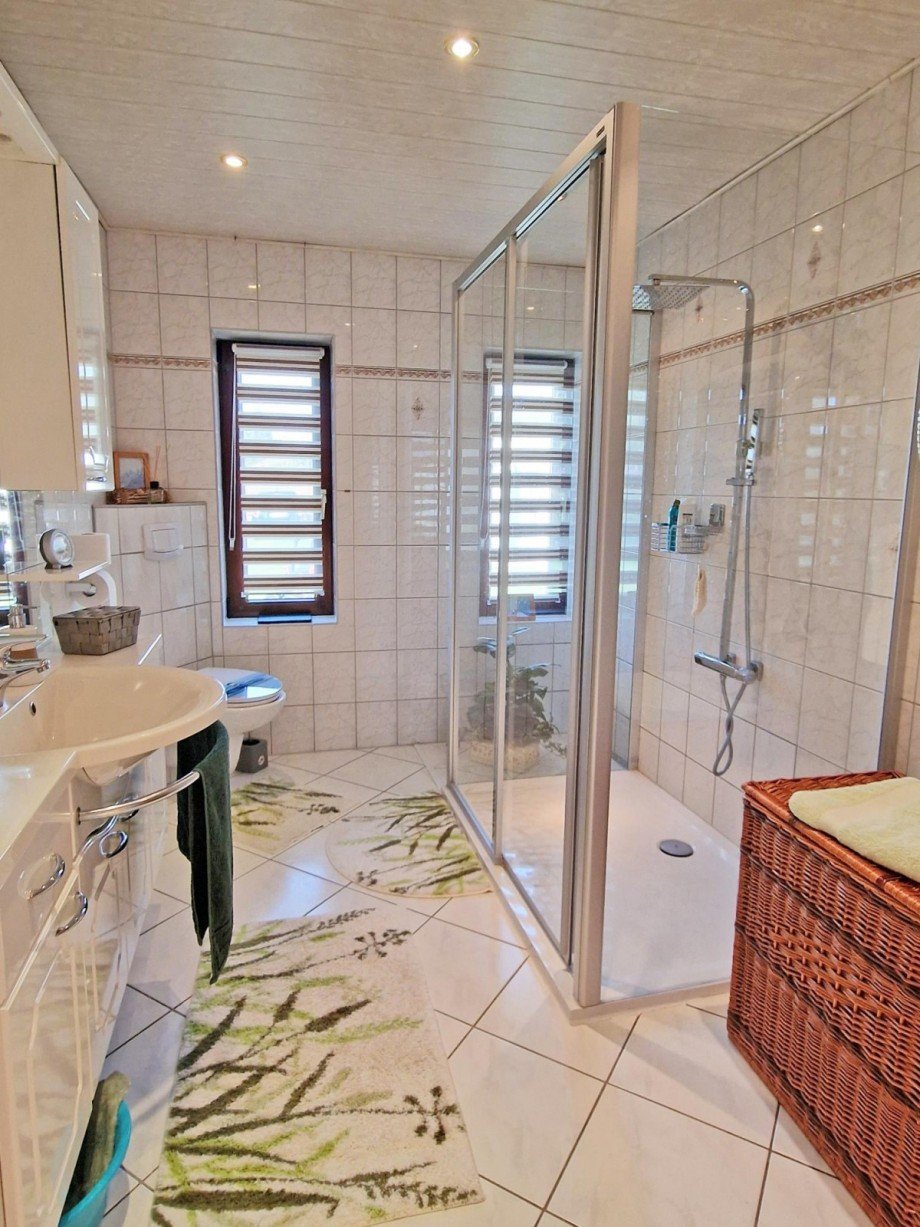 Bad mit Dusche Einfamilienhaus L�tow