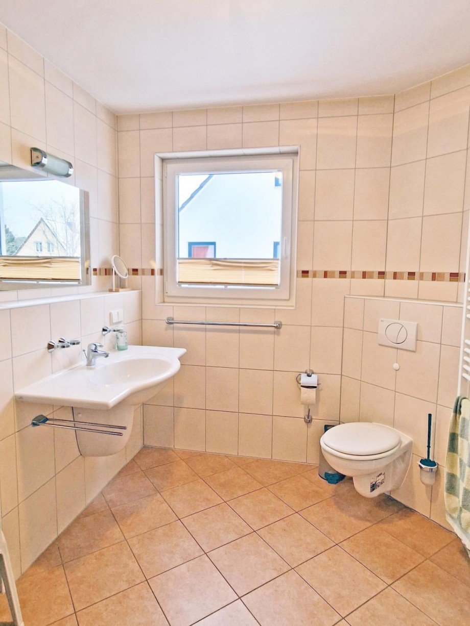 1. Bad mit Dusche Wohnung Zinnowitz