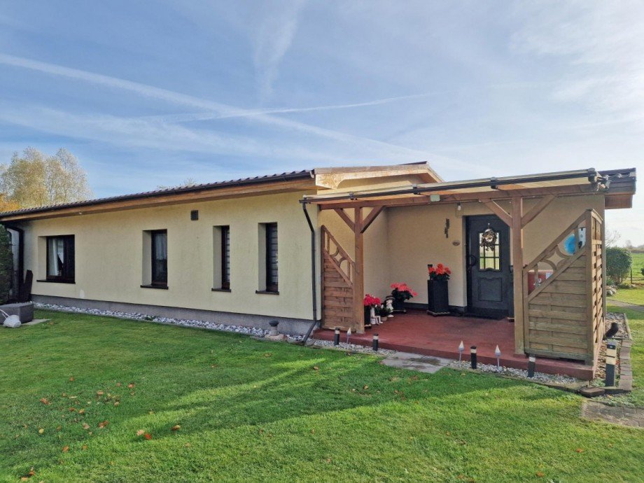 Hausansicht Einfamilienhaus L�tow