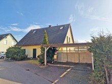 Hausansicht Mehrfamilienhaus mit 3 Wohneinheiten im Ostseebad Zinnowitz